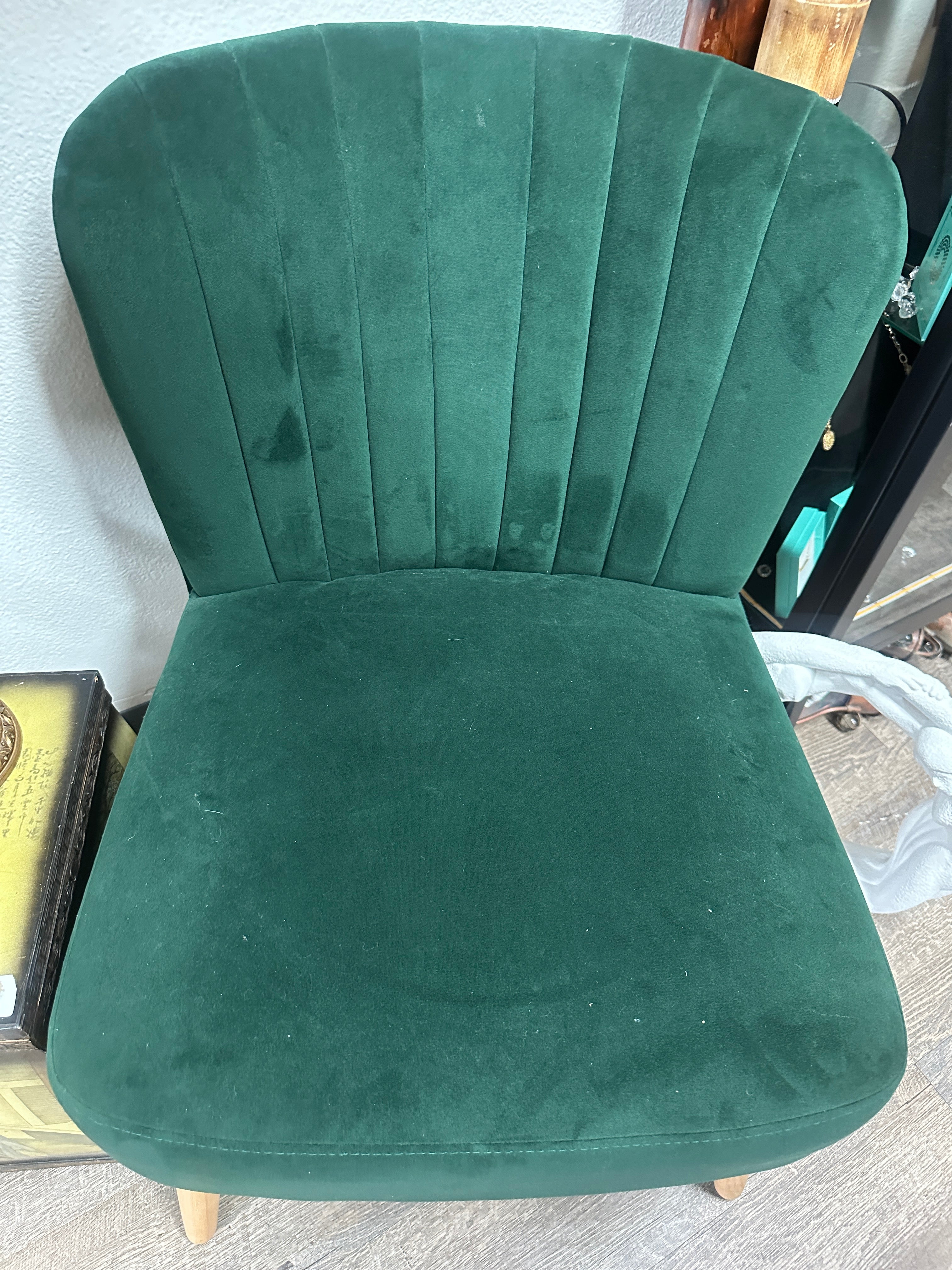Chelidon velvet slipper chair discount