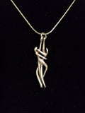 3D Entwined Lovers Charm